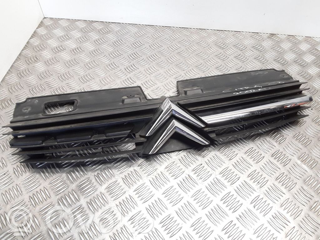 Citroen C5 Front bumper upper radiator grill 