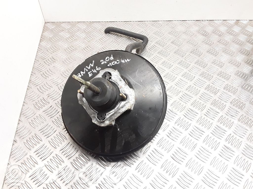 BMW 3 E46 Brake booster 