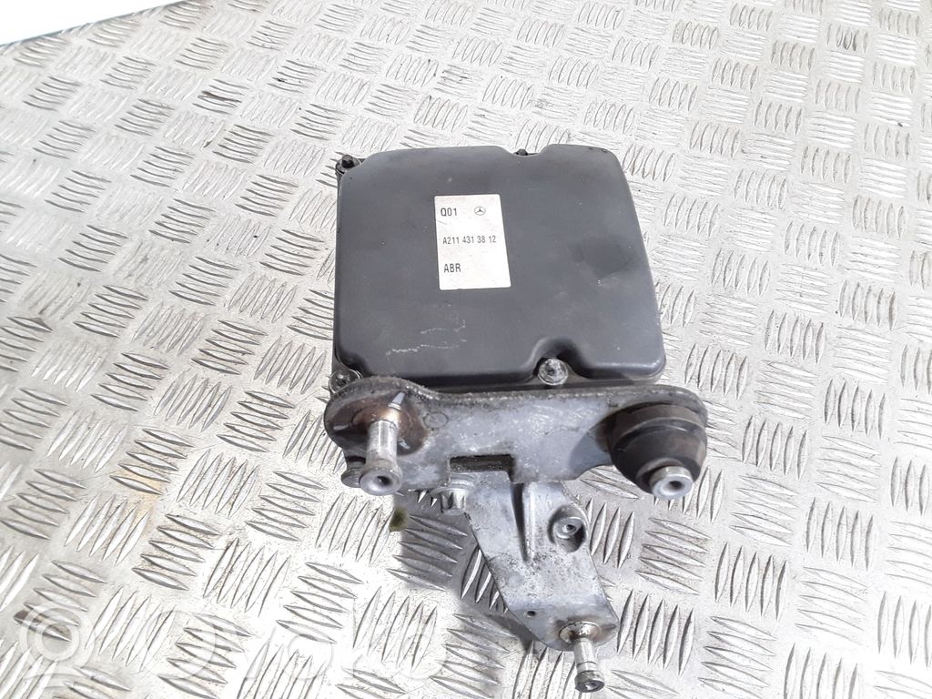 Mercedes-Benz E W211 Bomba de ABS 