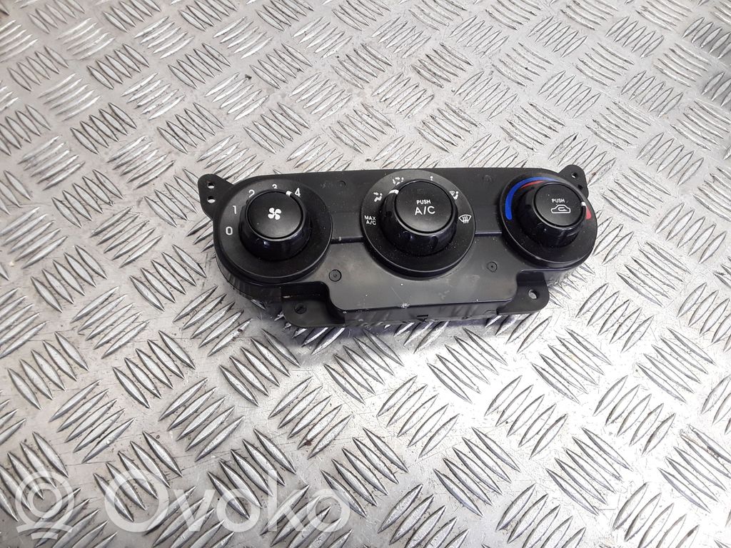 KIA Cerato Climate control unit 