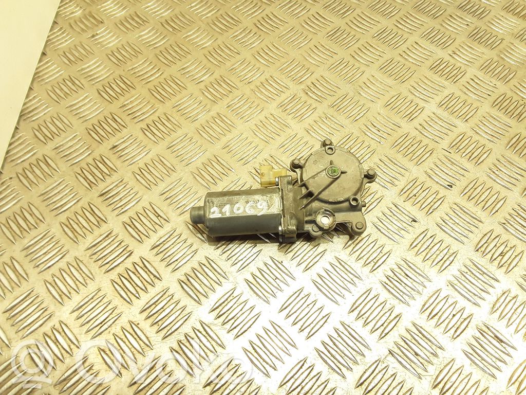 Saab 9-3 Ver1 Silnik regulatora szyby drzwi przednich 