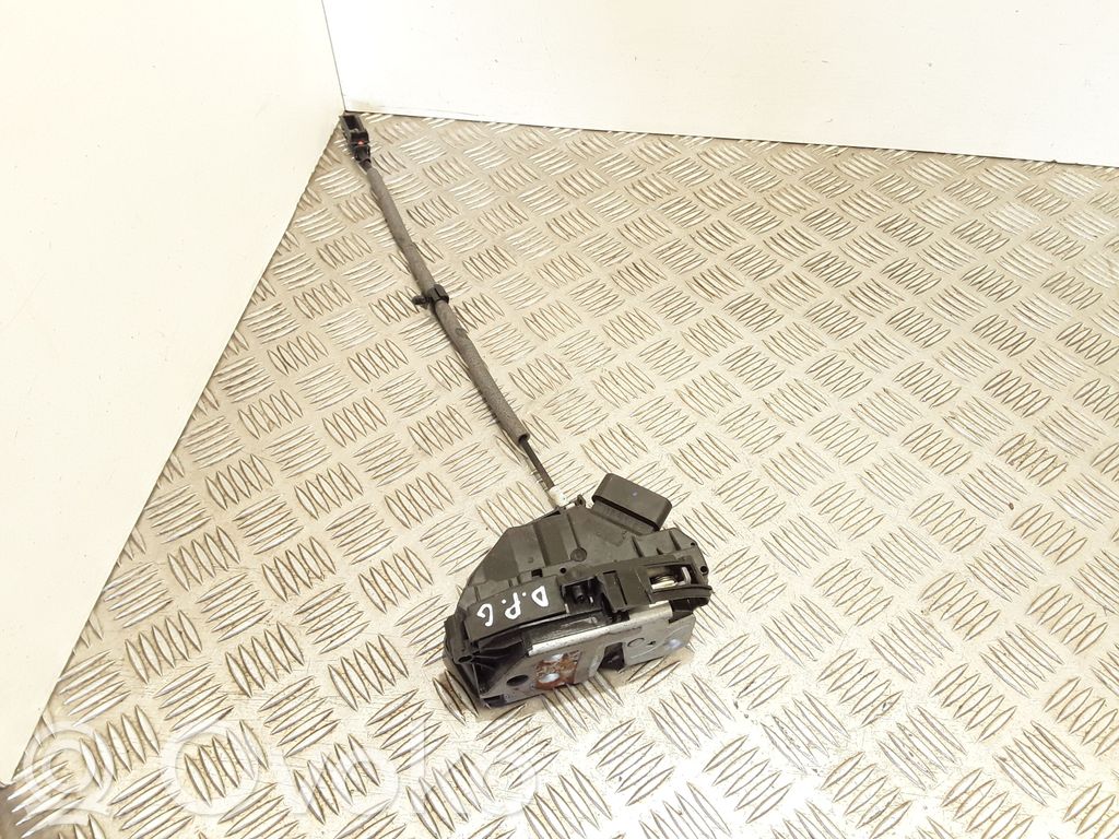 Ford Focus Aizmugurē slēdzene 
