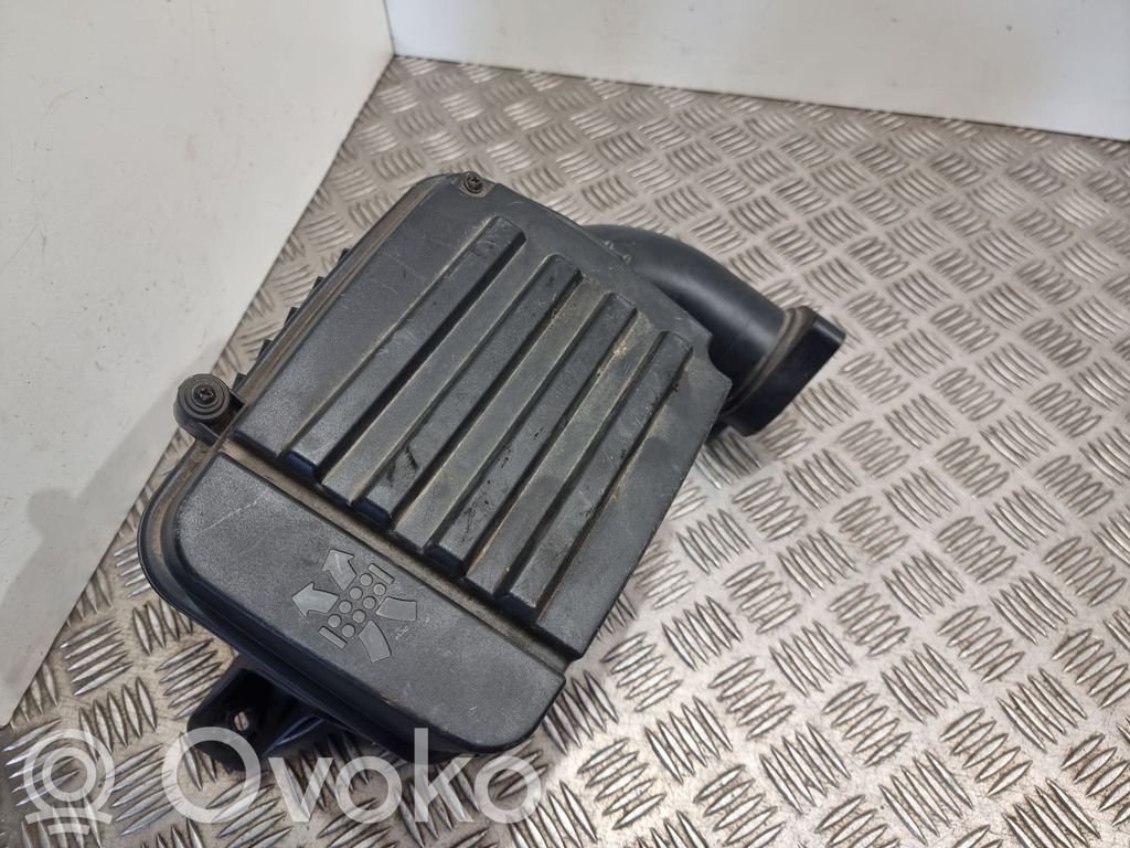 Volkswagen Caddy Obudowa filtra powietrza 