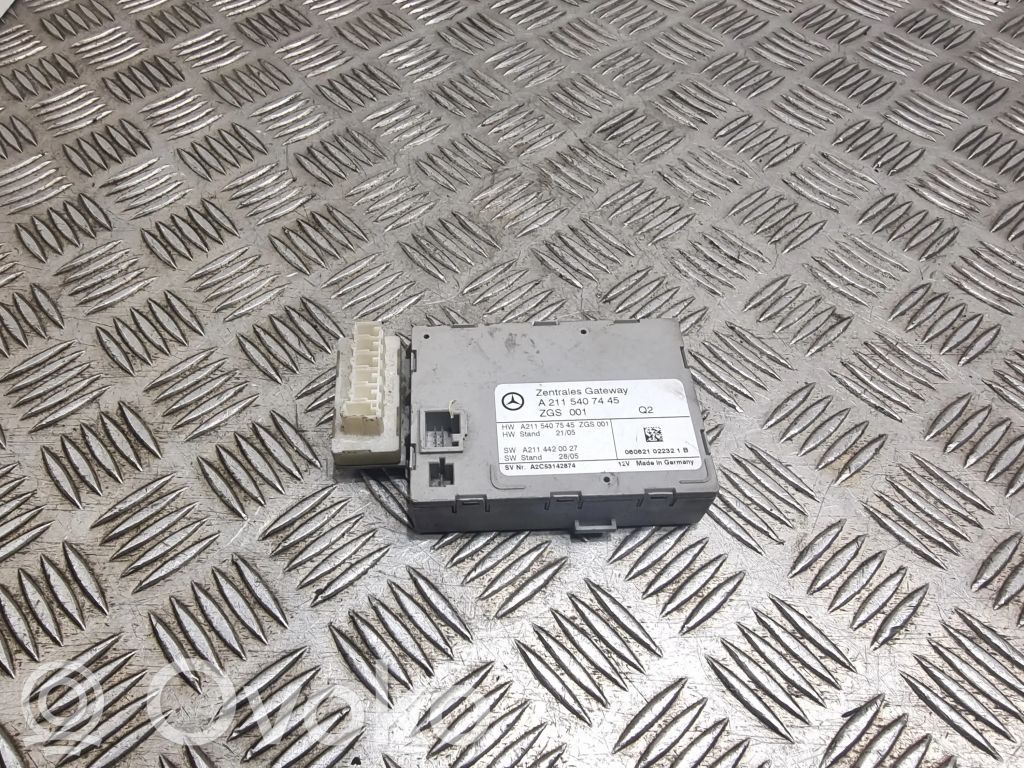 Mercedes-Benz E W211 Gateway control module 