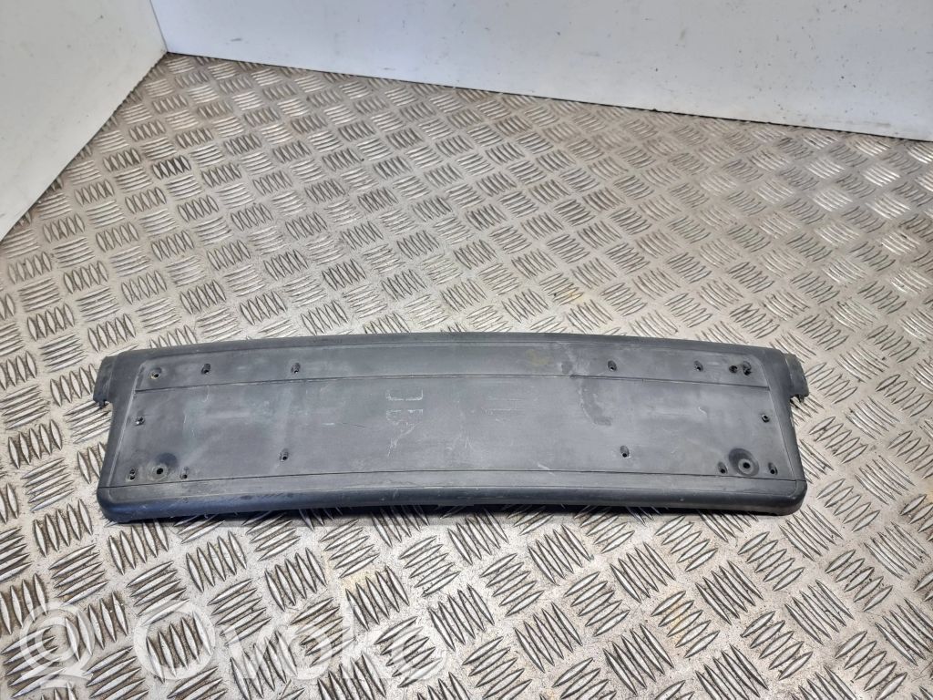 BMW 3 E46 Apdailinė priekinio bamperio juosta 