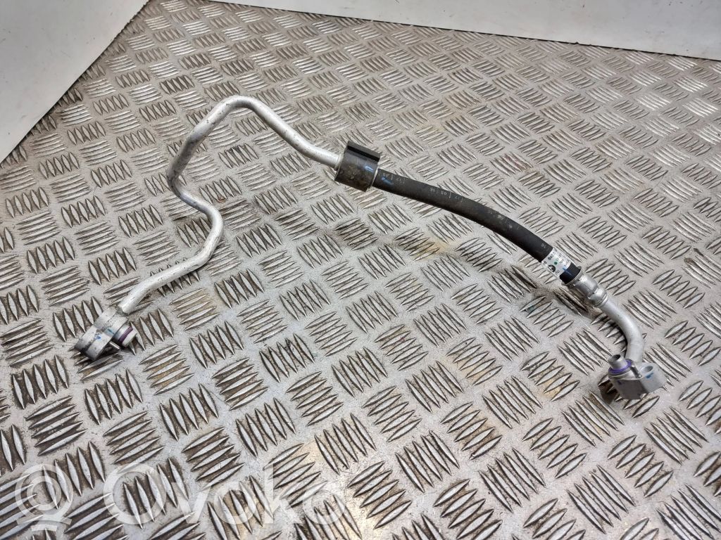 BMW X1 F48 F49 Air conditioning (A/C) pipe/hose 