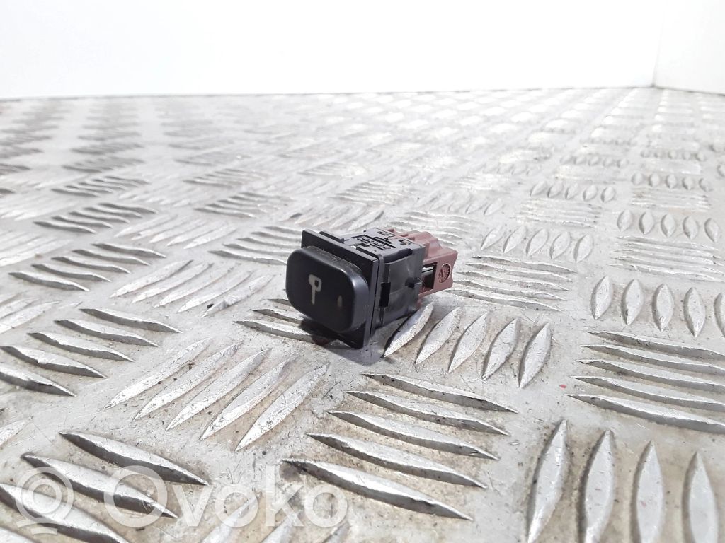 Peugeot 607 Central locking switch button 