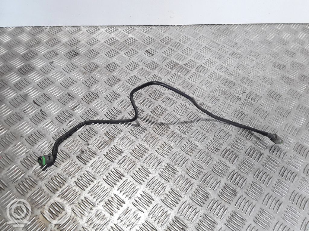 Renault Twingo III Vacuum line/pipe/hose 