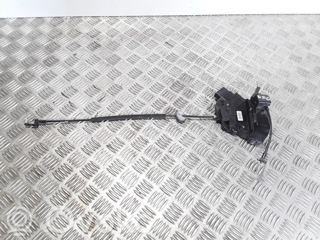 Ford Focus Aizmugurē slēdzene 