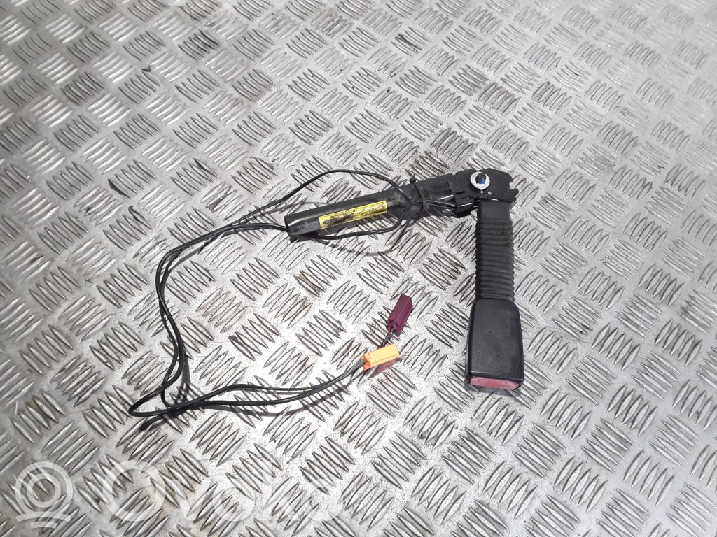 Ford Focus Priekšējās jostas sprādze 