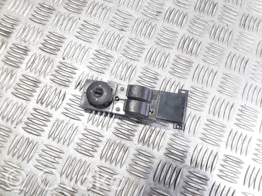Ford Focus Electric window control switch 