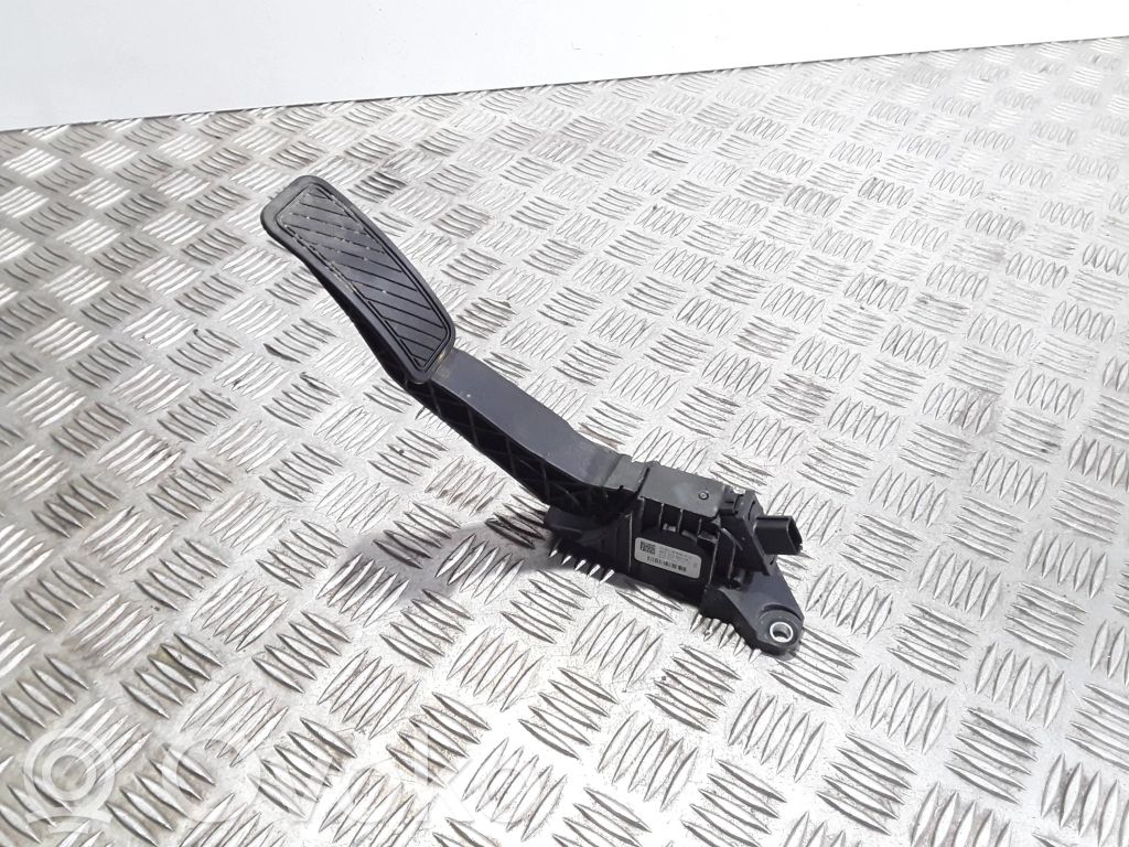 Ford Fiesta Accelerator throttle pedal 