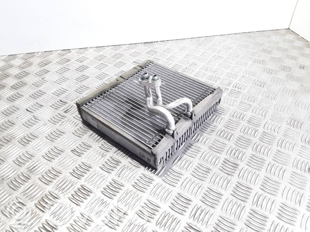 Opel Insignia A Radiator (interior) aer condiționat (A/C) 