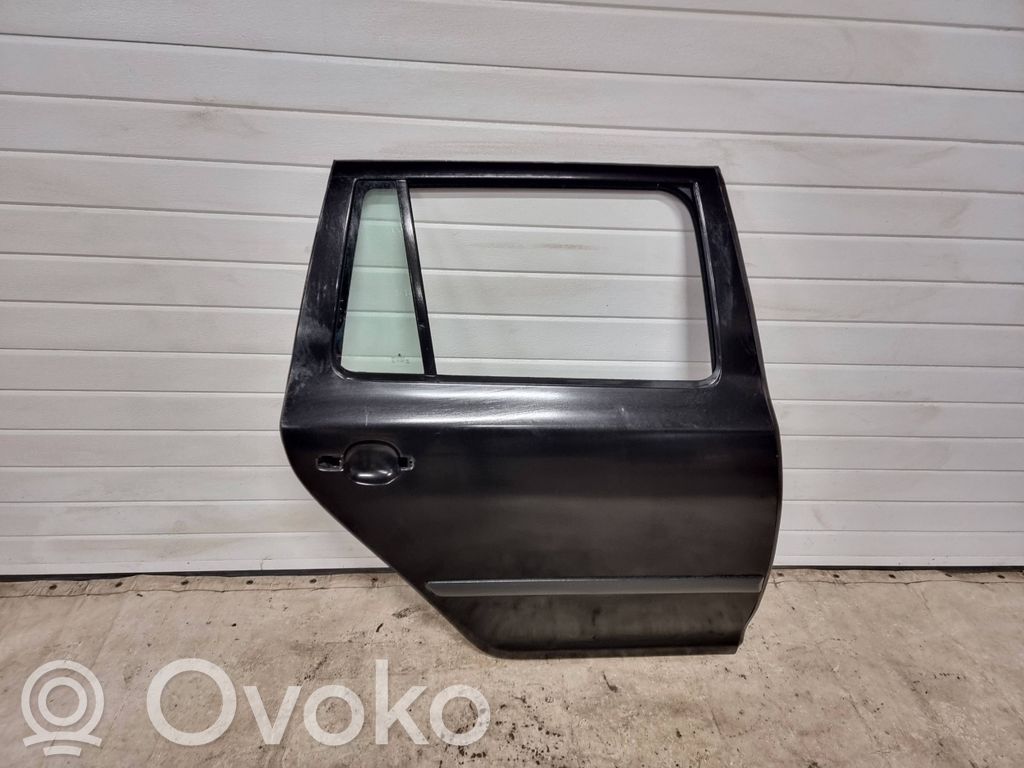 Skoda Octavia Mk2 (1Z) Puerta trasera 