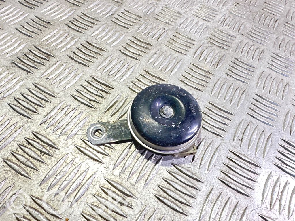 Subaru Outback Klakson 