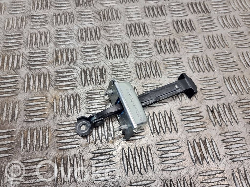 Etuoven pidätin   E816L