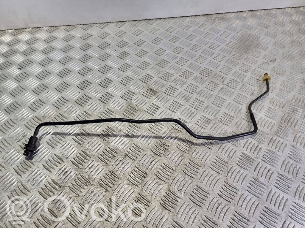 Przewód hydrauliczny sprzęgła