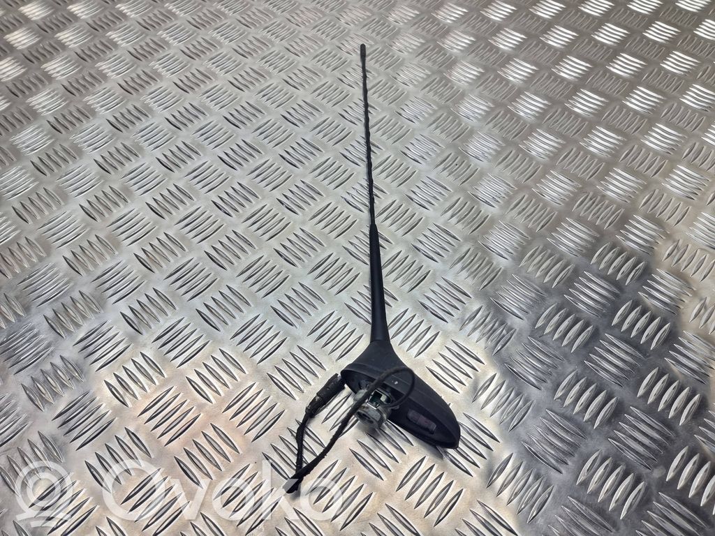 Citroen C4 I GPS-pystyantenni 