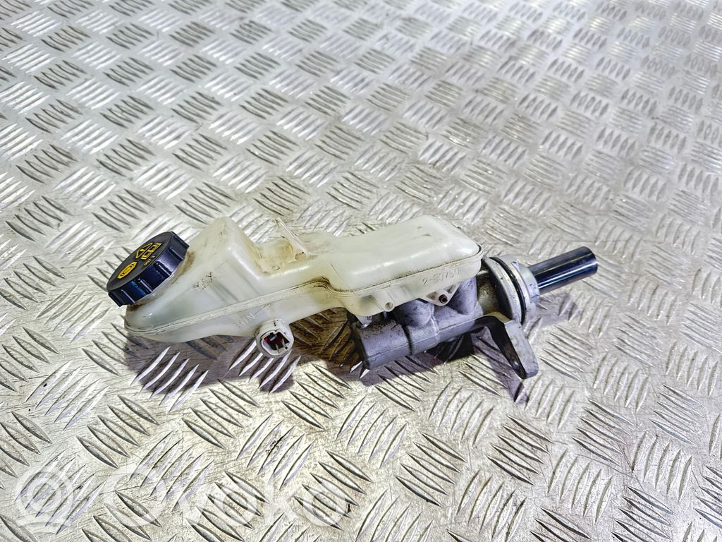 Pääjarrusylinteri   GHP943400,K0089