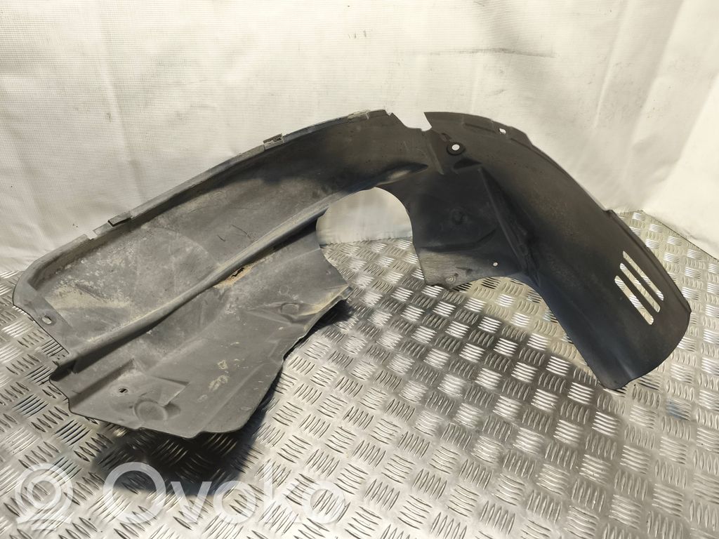 Ford Fiesta Nadkole przednie 