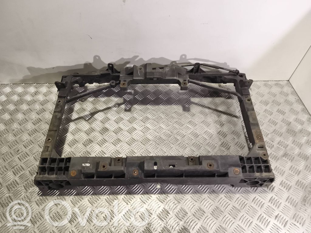 Mazda 6 Radiatorių panelė 