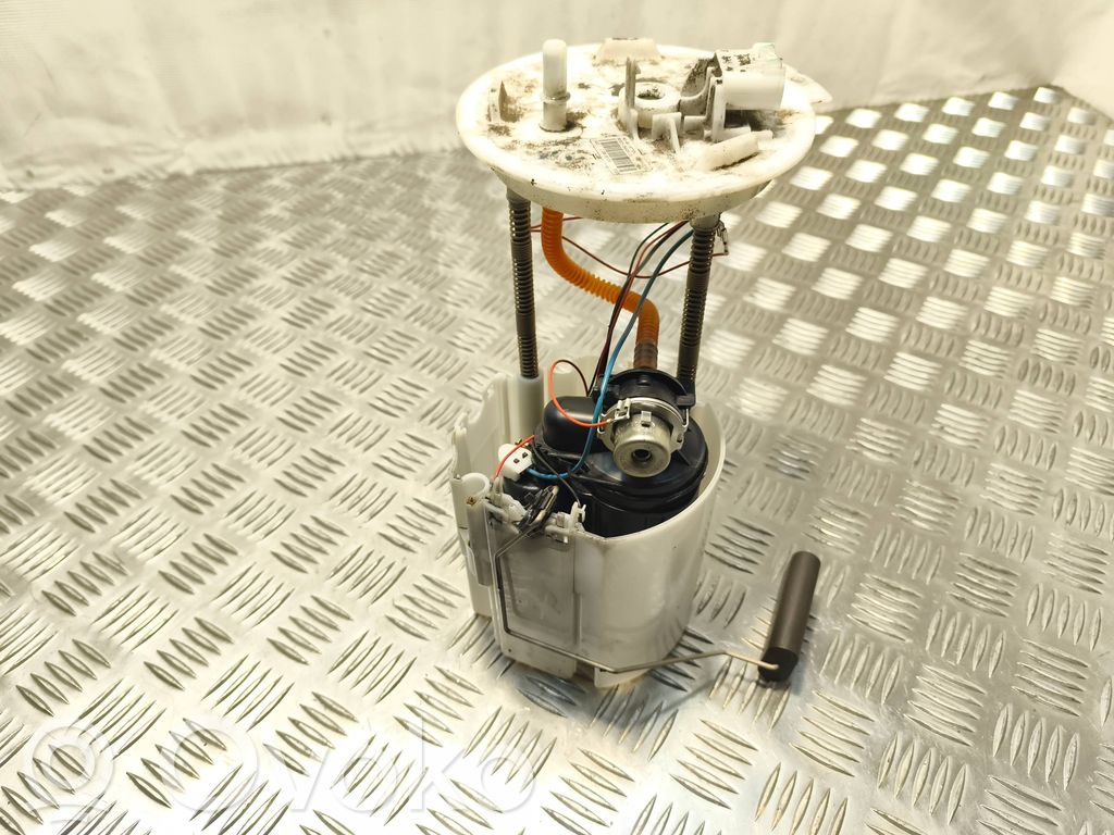 Opel Astra J In-tank fuel pump 