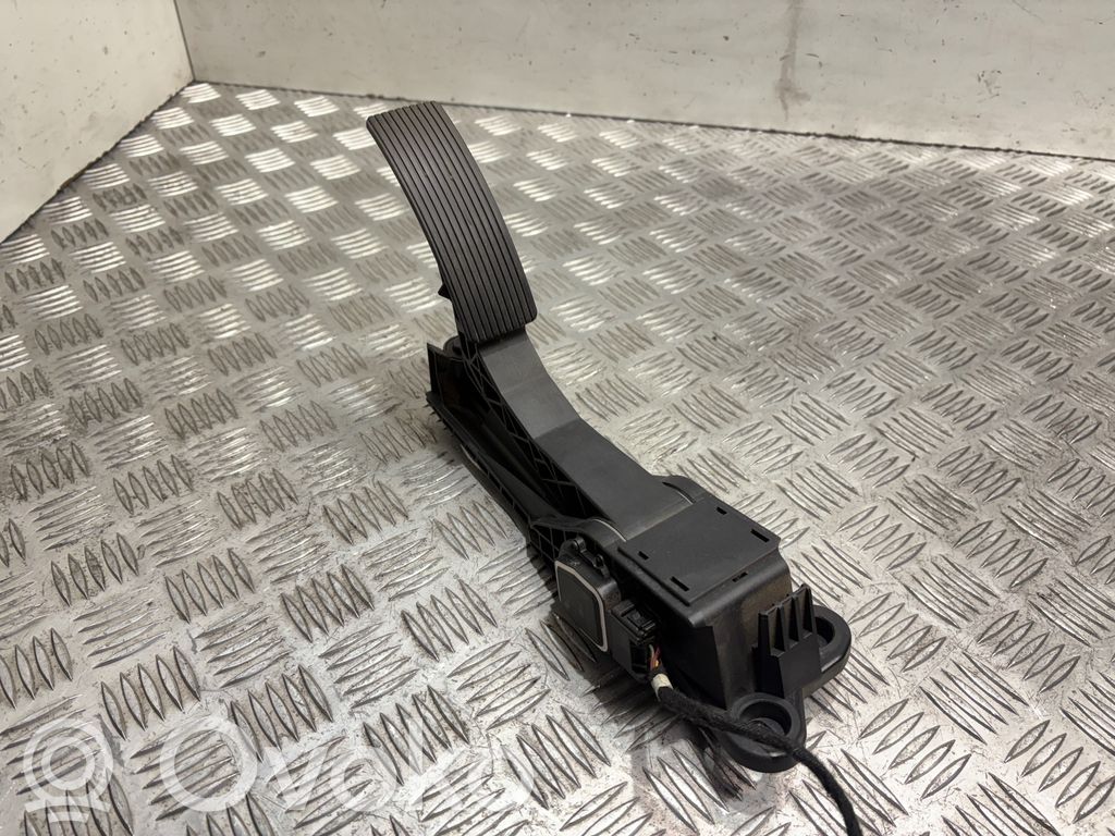 Mercedes-Benz R W251 Gaspedal 