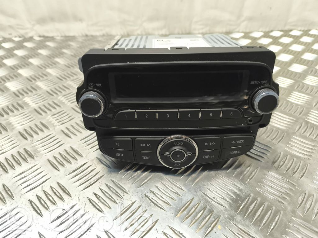 Opel Corsa E Unità principale autoradio/CD/DVD/GPS 