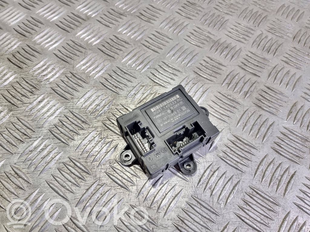 Unidad de control/módulo de la puerta   9G9T14B533BC