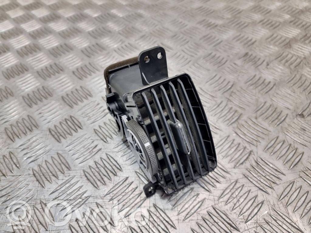 Toyota Corolla Verso E121 Grilă ventilație/ramă laterală bord 