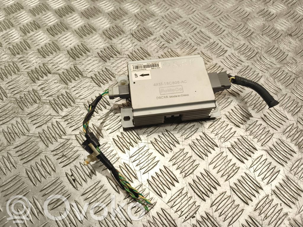 Ford Mustang V Amplificador de sonido 
