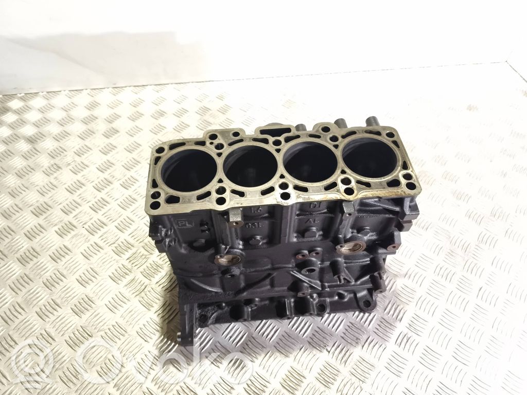 Volkswagen Golf VI Engine block 