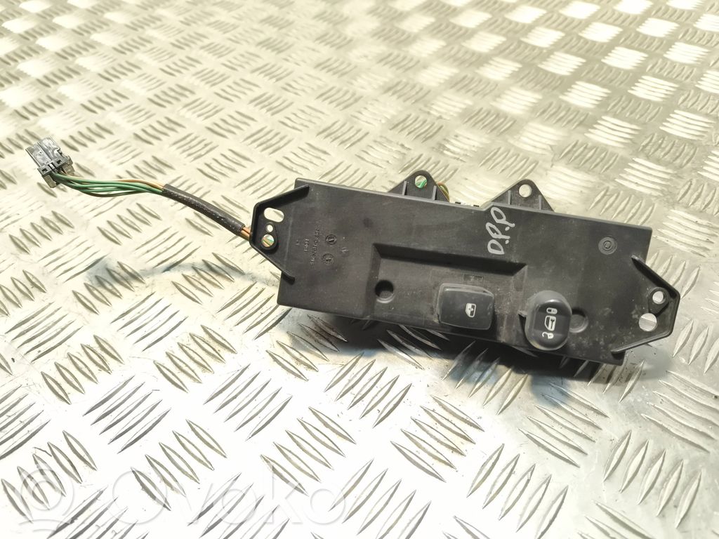 Electric window control switch   04602704AF,305051,100463,12862340