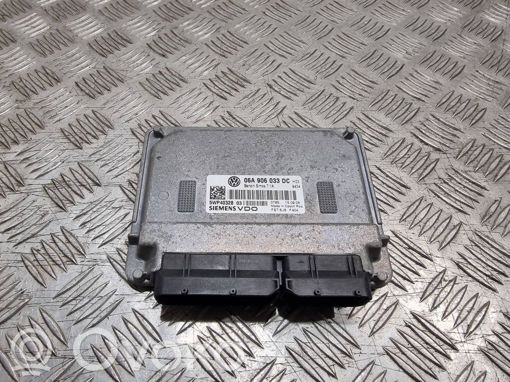 Volkswagen Golf Plus Engine control unit/module 