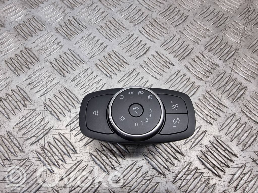 Ford Focus Light switch 