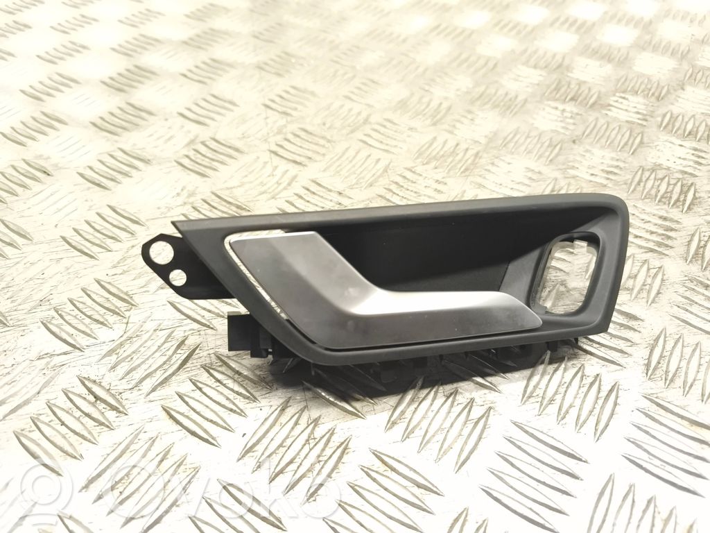 Ford Focus Manecilla interna puerta delantera 