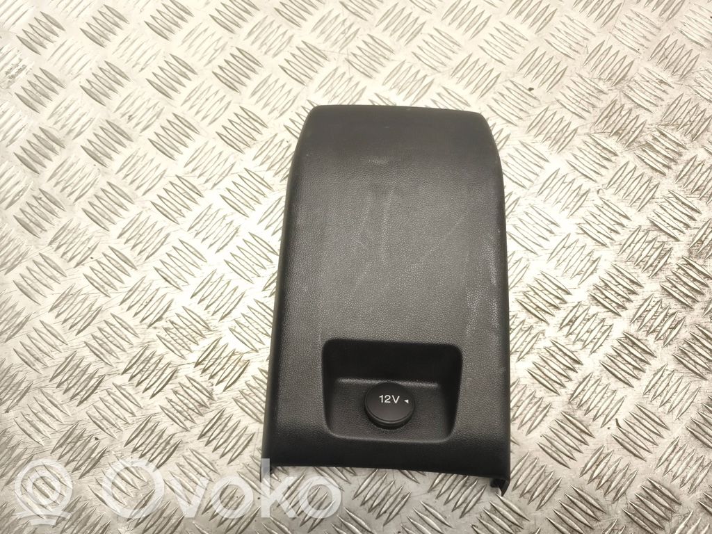 Ford Focus 12 V Socket (rear) 