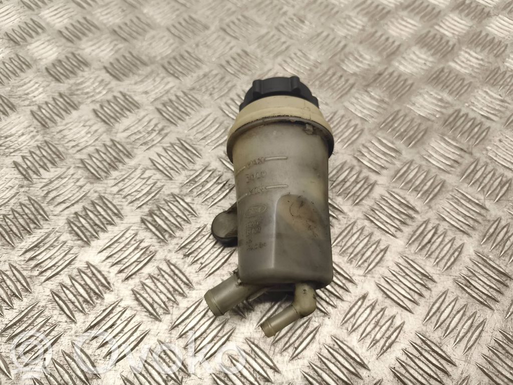 Ford Focus Power steering fluid tank/reservoir 