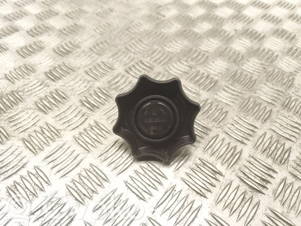 Audi A3 S3 8P Tornillo de la rueda de repuesto 