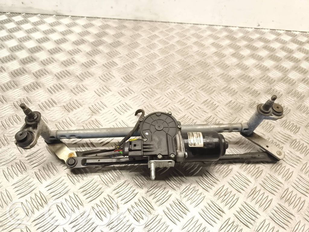 Skoda Fabia Mk3 (NJ) Wischergestänge Wischermotor vorne 