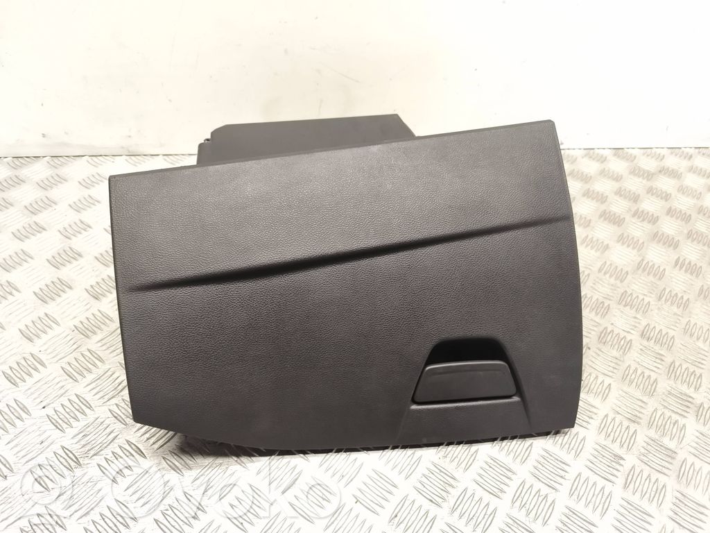 Ford Focus Juego guantera 