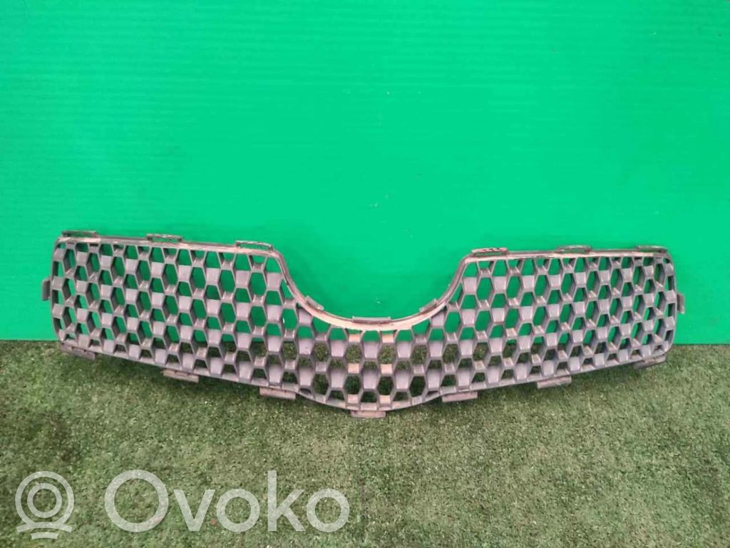Toyota Yaris Front grill 