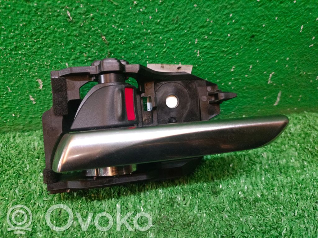 Manecilla interna puerta delantera   GJ6A68220,GJ6A68220
