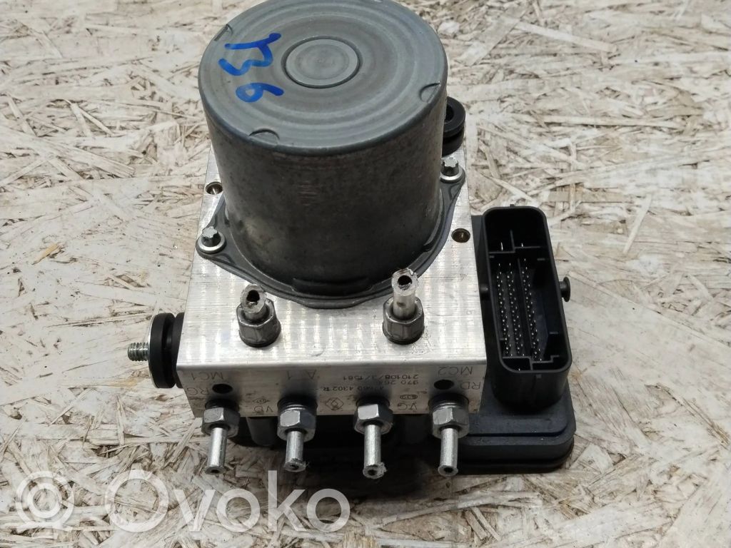 Nissan Juke II F16 ABS bloks 