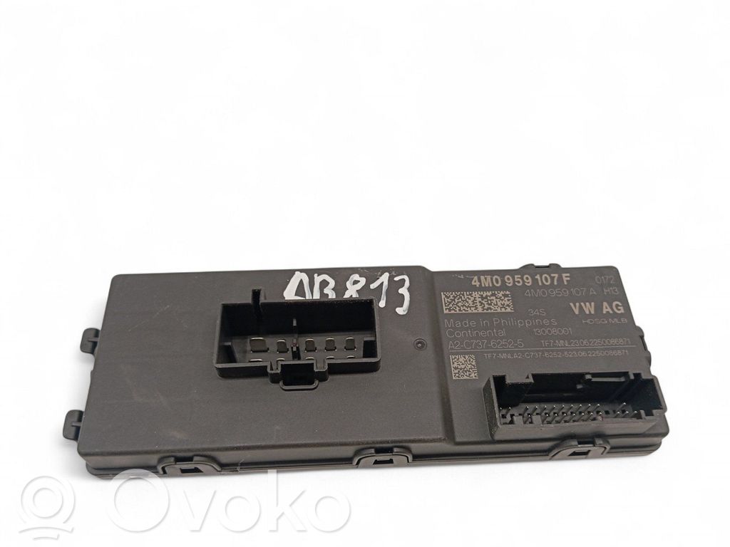 Audi Q7 4M Tailgate/trunk control unit/module 