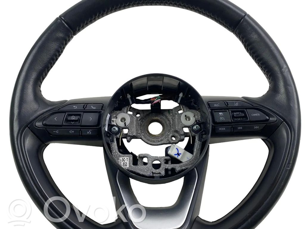 Toyota Yaris Cross Kierownica 