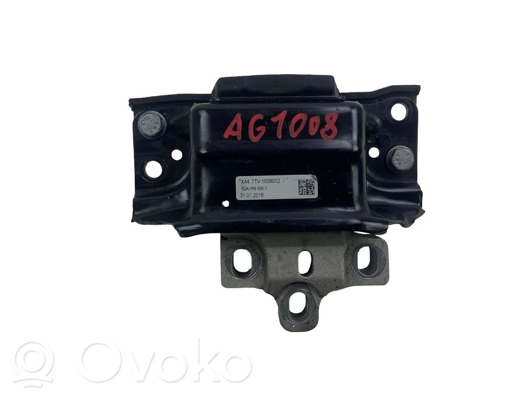 Audi Q3 F3 Engine mount bracket 