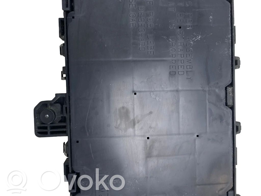 Ford Mondeo MK V Skrzynka bezpieczników / Komplet 
