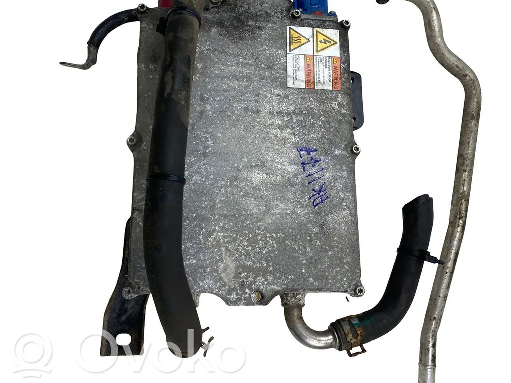 Tesla Model S Inverteris (įtampos keitiklis) 