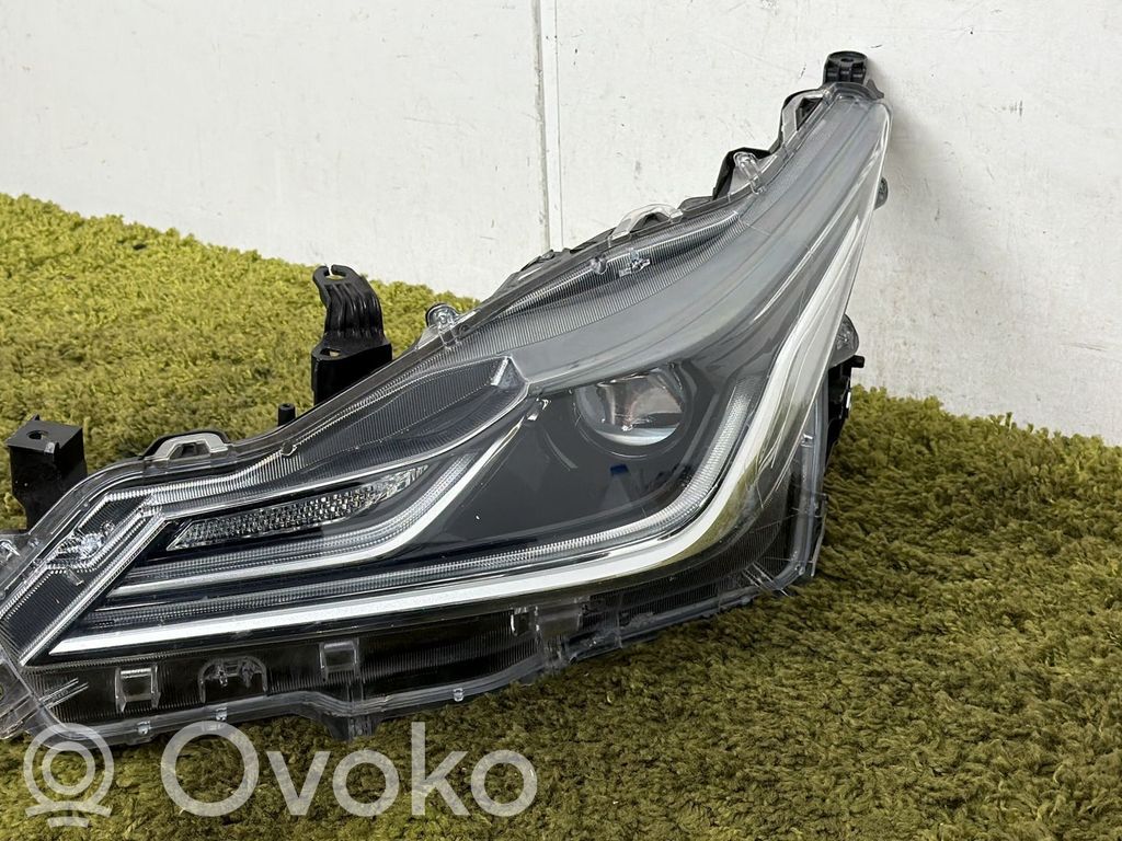 Toyota Corolla E210 E21 Scheinwerfer 